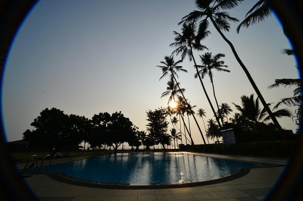 Laya Beach Wadduwa Exterior photo